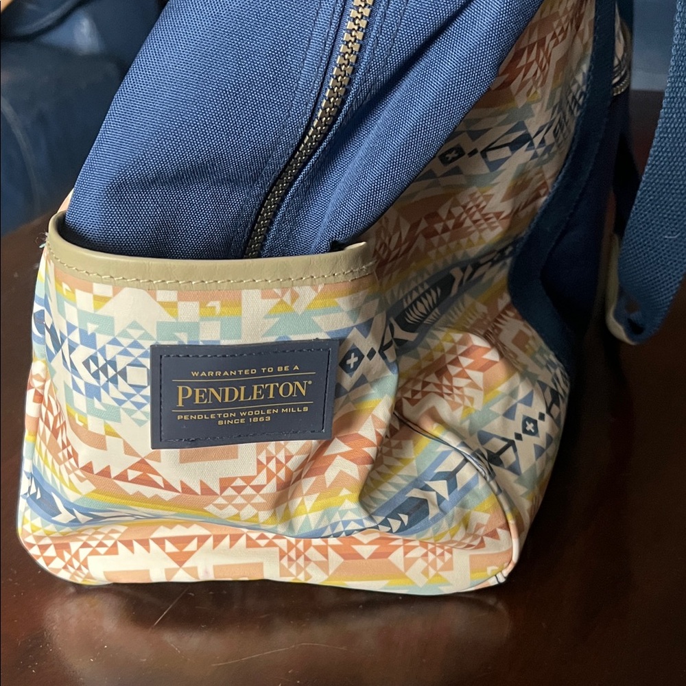 Pendleton Wool Patterned Duffle Bag, Polyester 24… - image 6